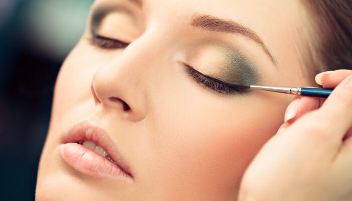 Brilliant Eyeliner Hacks